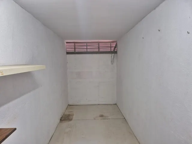 Trastero 9m² en venta - Centre — 9