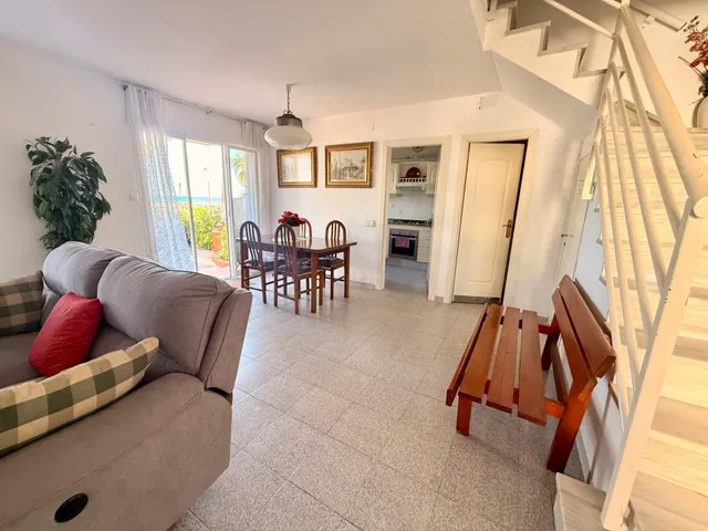 Exclusiva Casa en Primera Línea del Mar — 31