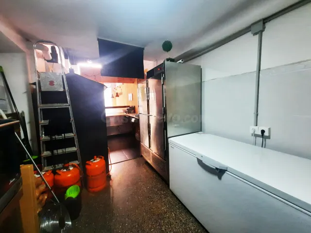 Local comercial 85m² en venta - CASCO ANTIGUO - foto 5