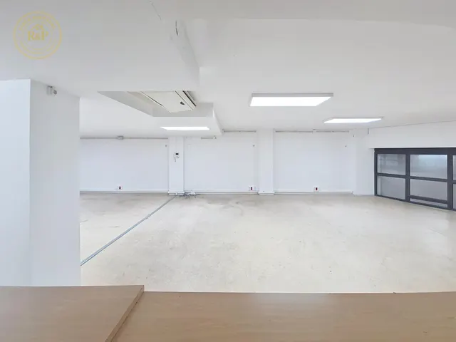 Nave industrial con despachos en venta en calle juan decon vado permanente vigente — 20