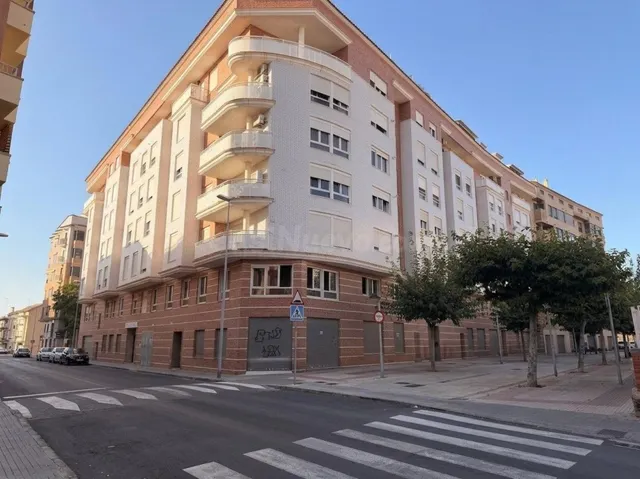 Ático dúplex con terrazas, garaje y trastero — 31