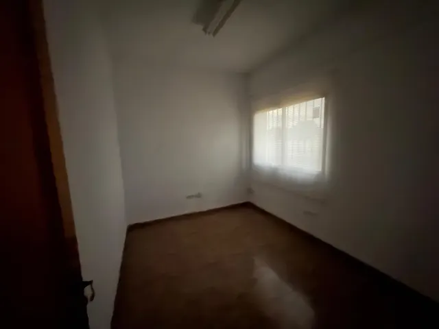 NAVE INDEPENDIENTE DIÁFANA DE 350M2 — 6