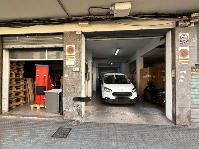Local en venta en Pere Garau - foto 2
