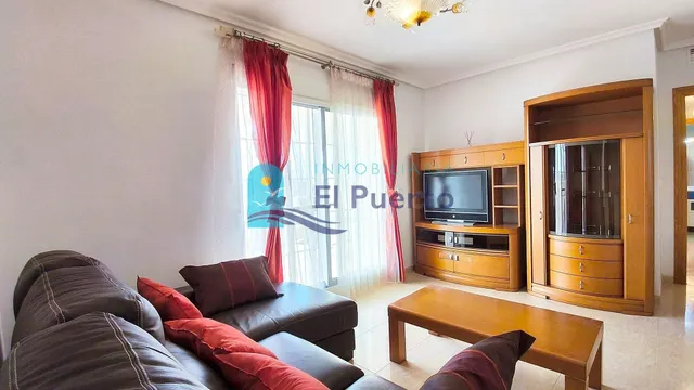 ¡ESPECTACULAR VIVIENDA CON GARAJE Y APARTAMENTO ADICIONAL! – - foto 2