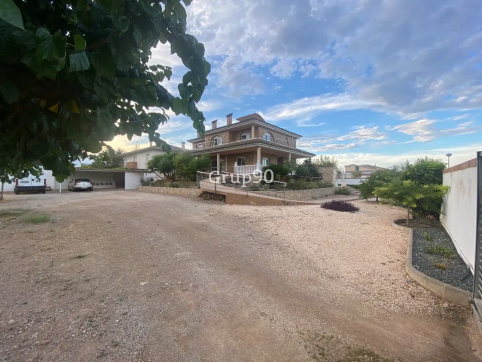 Espectacular chalet en la mejor zona del municipio