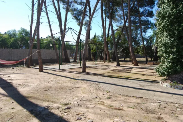 CHALET EN VENTA CON AMPLIA PARCELA EN LA POBLACION DE NAVAJAS — 19