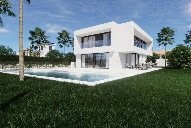 Villa de lujo en La Zenia a solo 600m de la playa - foto 2