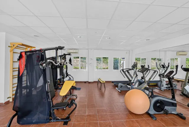 Residencial Zeniamar VIII – Acogedor adosado en esquina con solárium, piscina comunitaria, garaje y trastero — 35