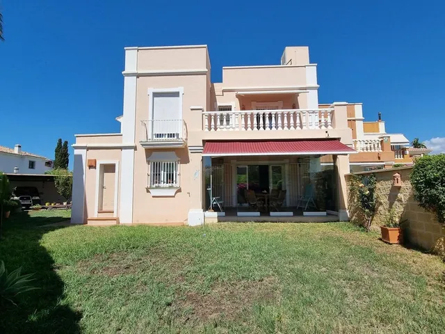 ADOSADO SAN PEDRO PLAYA — 17