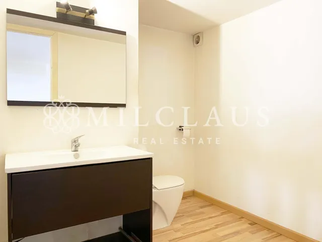 Piso en venta en C/ Sicilia, Merinals — 48