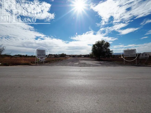 COMPLEJO HOSTELERO EN VENTA, EN LA SOLANA — 44