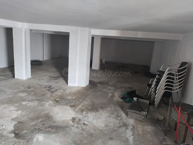 Oportunidad de Inversión: Almacén / Garaje en Pescadería - foto 2