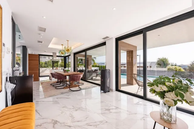 Chalet 3 habitaciones 220m² en venta - Costa Del Sol — 26