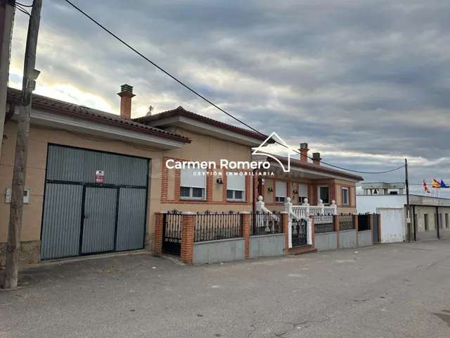 VIVIENDA UNIFAMILIAR AMUEBLADA A 40 KM DE SALAMANCA EN PLANT - foto 5