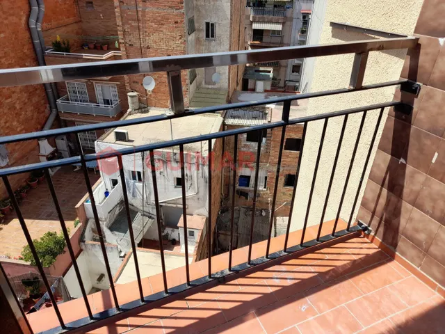 ESPECIAL INVERSORES. PISO ALQUILADO EN VENTA EN ESPLUGUES DE - foto 3