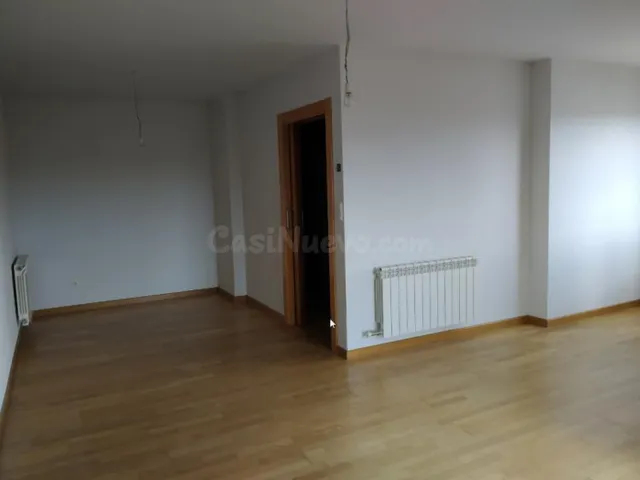 Piso 2 habitaciones 84m² en venta - Becerril de campos - foto 3