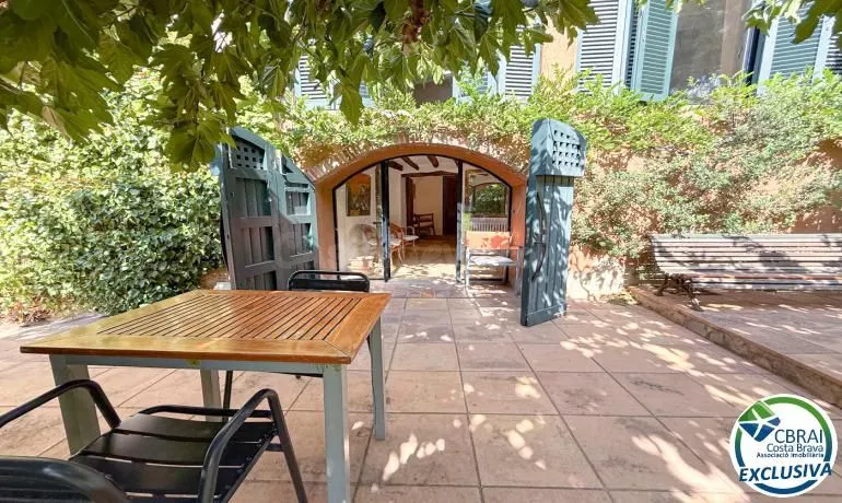 Casa en venta en Espolla
