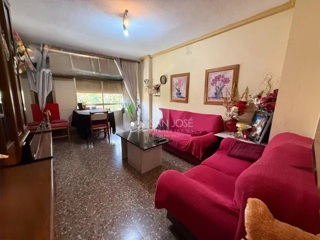 SE VENDE PISO EN MONFORTE DEL CID ZONA HIPERBER