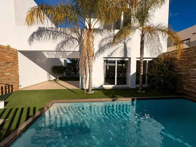 Villa 3 habitaciones 213m² en venta - DOÑA PEPA - foto 3