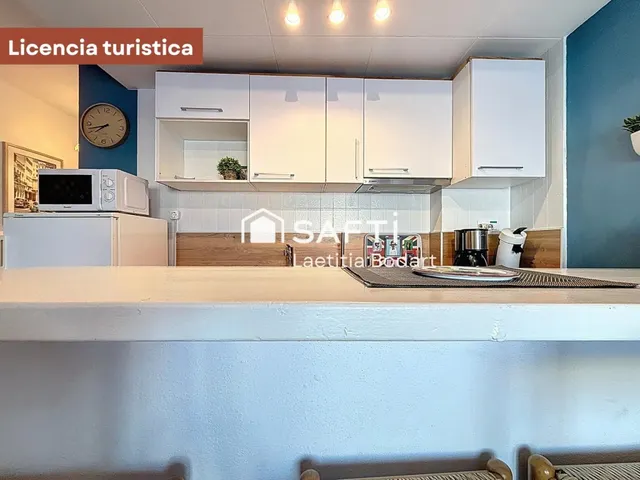 Piso con terraza, licencia turística  Empuriabrava — 6