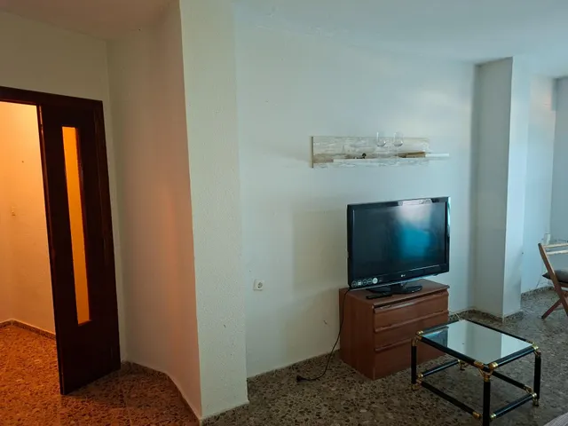 PISO EN LES COVES DE VINROMAS — 26