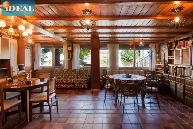 A6096J1. MAGNIFICO CHALET CON PISCINA EN COLINAS BERMEJAS — 33