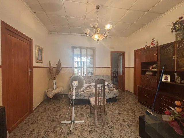 Casa 4 habitaciones 131m² en venta - Pueblo — 4