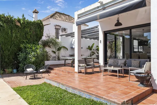 Villa 6 habitaciones 362m² en venta - Los Naranjos — 24