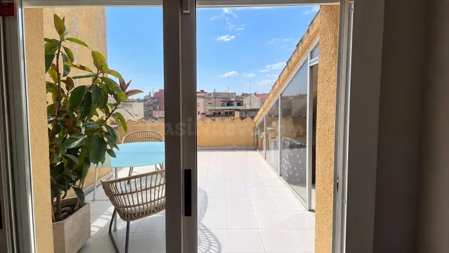 Dúplex con terraza en Figueres - foto 5