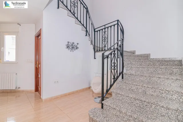 Chalet en venta en la mejor zona de ATARFE — 25