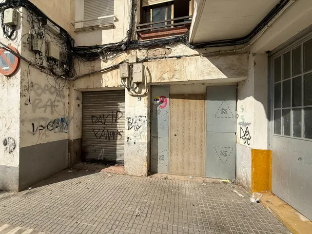 Venta de local en Ripollet — 12