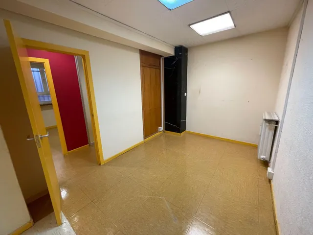Despacho 268m² en alquiler - Paseo Zorrilla — 18