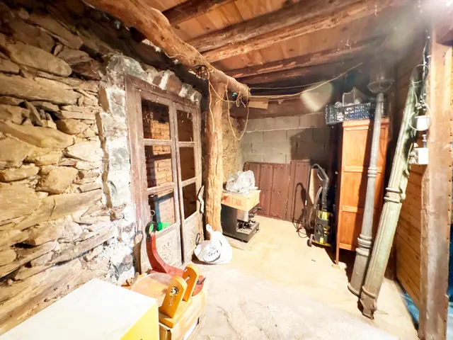 Urbis te ofrece una casa en venta en Navarredonda de la Rinconada, Salamanca. — 24