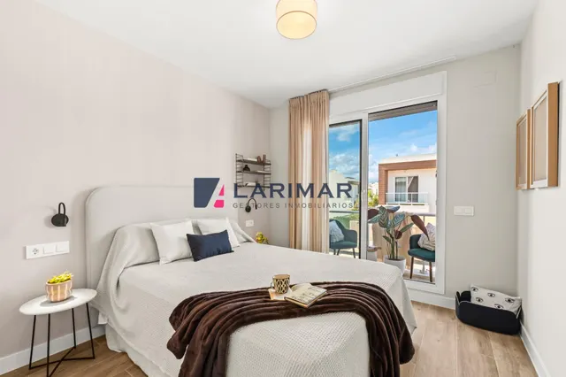 ✨ exclusiva propiedad en esquina con 393 m2 de parcela, piscina privada y energía solar en zona nou nazareth San Juan de Alicante — 38