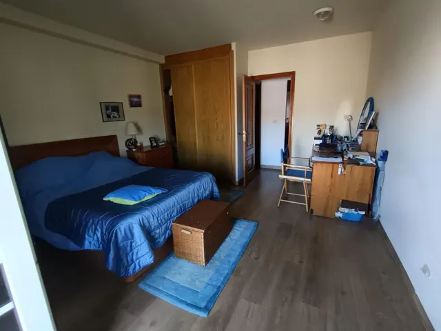 CASA PAREADA EN CAMBADOS con LOCAL COMERCIAL — 15