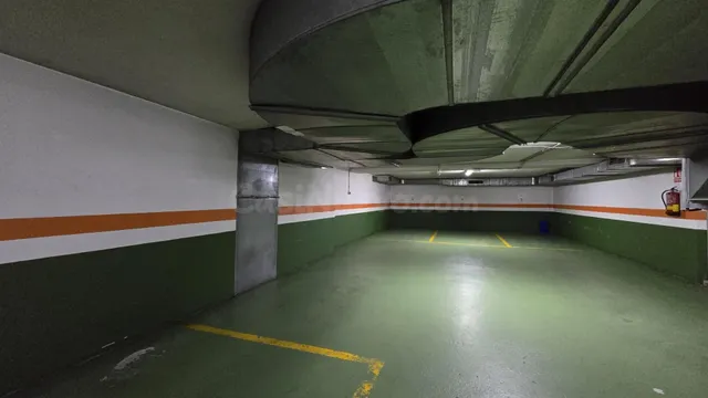 Garaje 10m² en venta - Matogrande-Parque Ofimático - foto 2