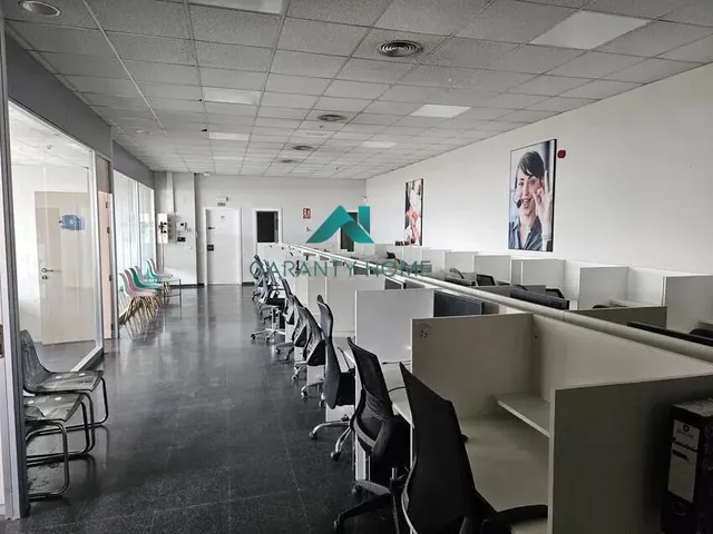 Oficina de alquiler en Villaverde Alto, Madrid