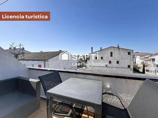 Casa de pescador con licencia turística y amarre - Empuriabrava — 43