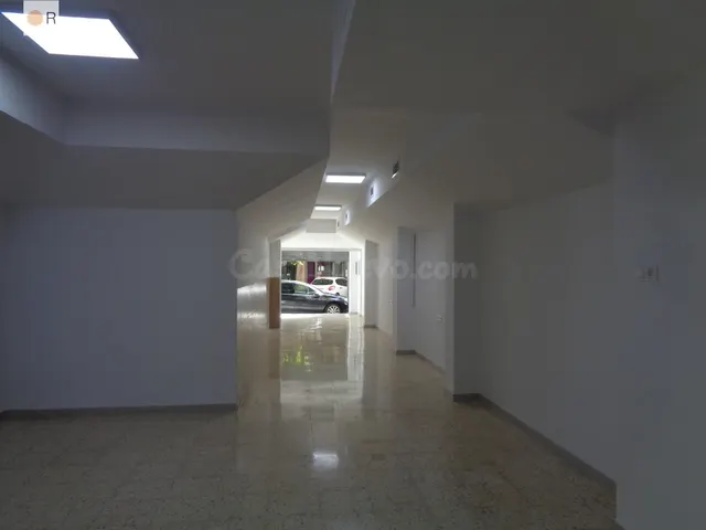 Descubre este increíble local comercial, ubicado en la mejor - foto 2
