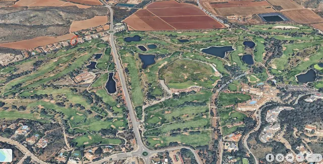 Vivienda de lujo en La Manga Club con jardín, piscina privada y garaje — 42