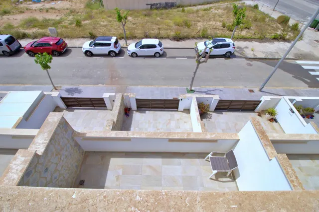 Casa adosada tipo duplex en Torre de la Horadada. — 46