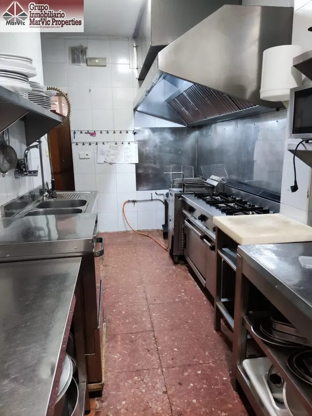 Local Comercial en Venta - Restaurante Equipado en el Centro de Benidorm — 9