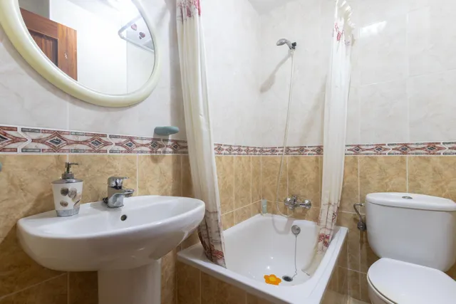 ¡Tu nuevo hogar te espera! Piso de 3 habitaciones en zona Hipercor, Carrefour y Mercadona✨ — 18