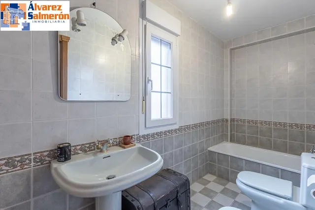 Espectacular Casa de Lujo en Urbanización Los Cerezos — 20