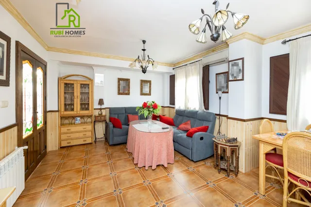 VIVIENDA PAREADA EN MONTELUZ — 24