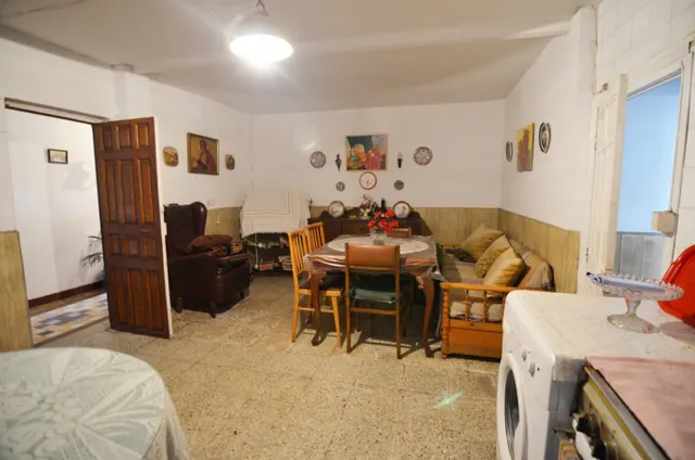 Urbis te ofrece una parcela con vivienda zona Puente Ladrillo de Salamanca. — 26