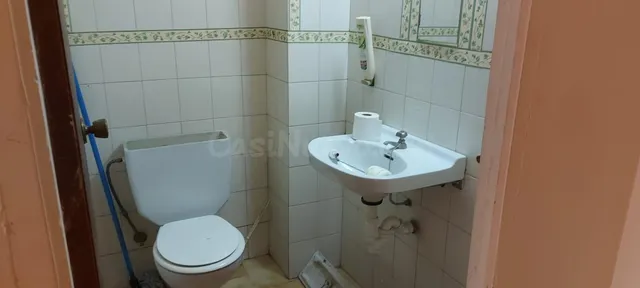 LOCAL COMERCIAL EN ALQUILER ZONA SANTA MARINA - foto 3