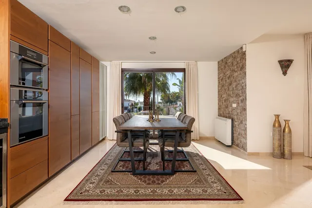 Chalet 3 habitaciones 368m² en venta - Marbella — 14