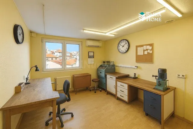 Tu Nuevo Espacio Profesional en el Centro de Santander
