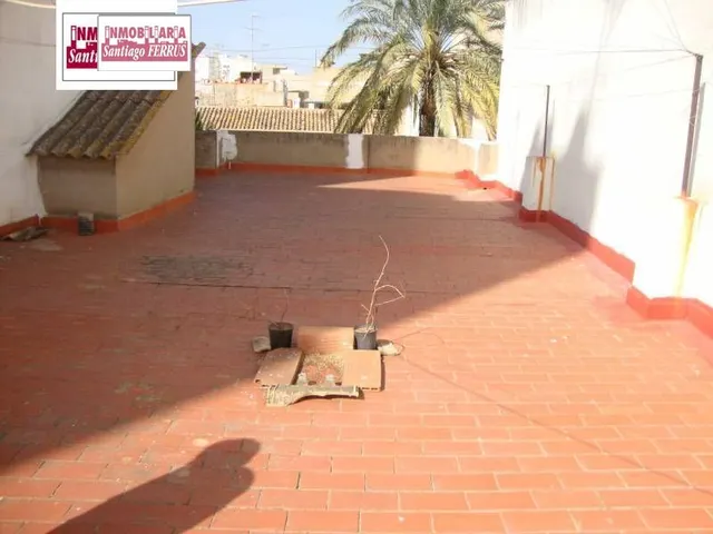 VENTA DE CASA CON AMPLIO CORRAL EN BENIFAIO — 17
